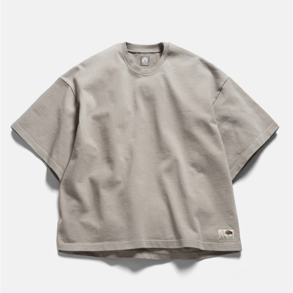 18 East Grahame Big T-Shirt